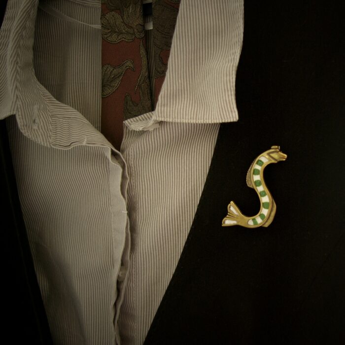 Fibule serpent de mer émaillée – Image 2